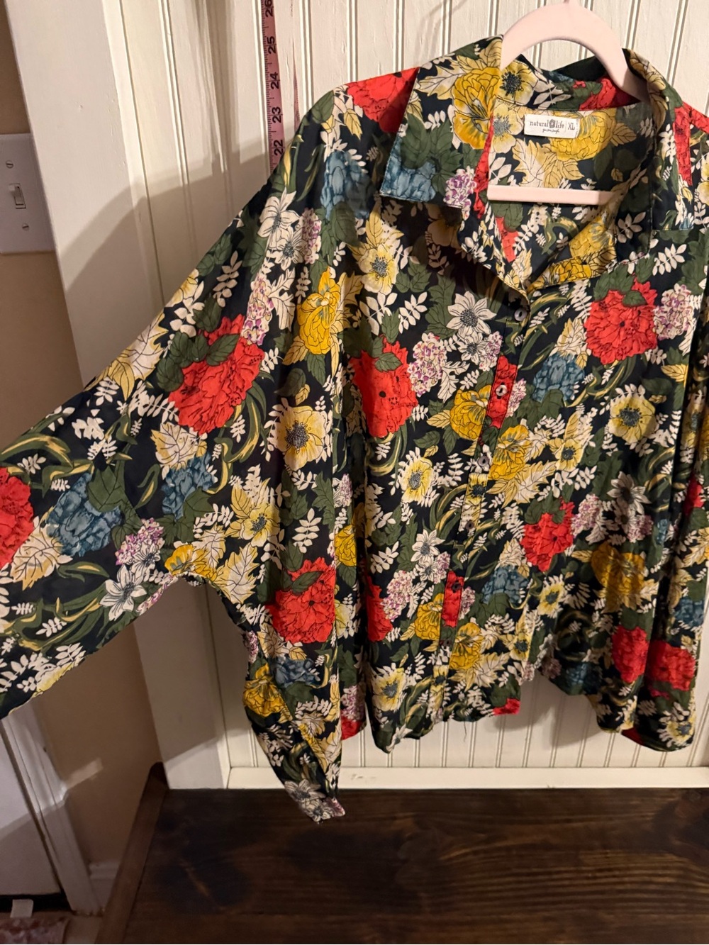 Natural Life button down down shirt vibrant colors - Picture 2 of 6